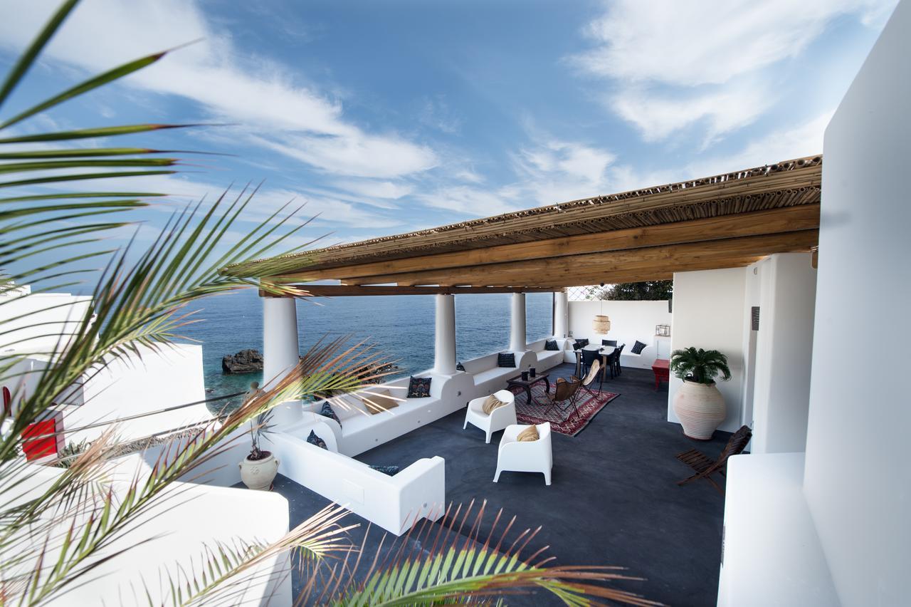 Casa 34 Dicembre Villa สตรอมโบลี ภายนอก รูปภาพ